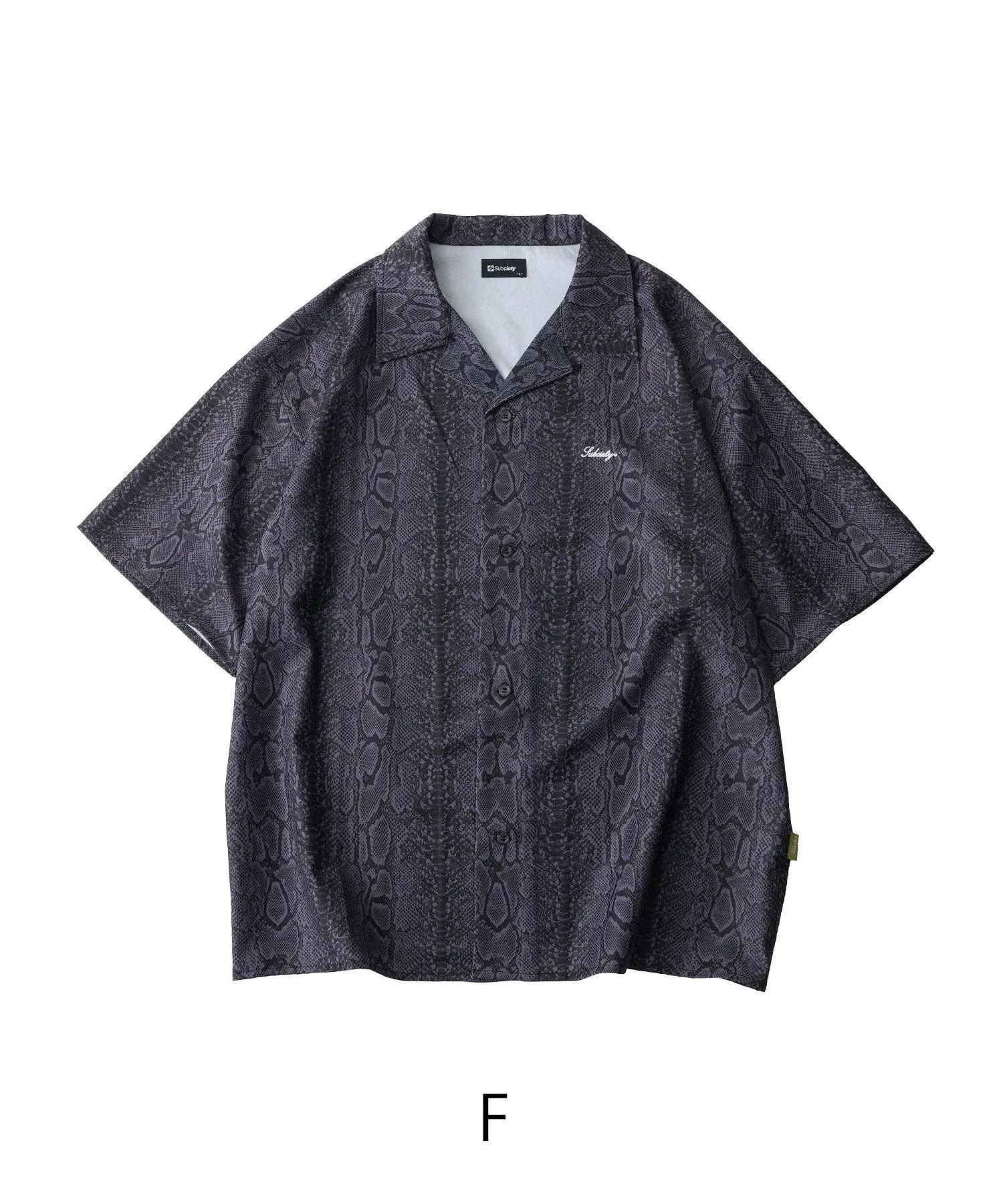 Essential open collar shirt