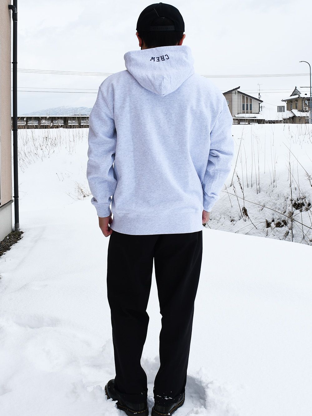 MIGHTY HOOD-SWEAT