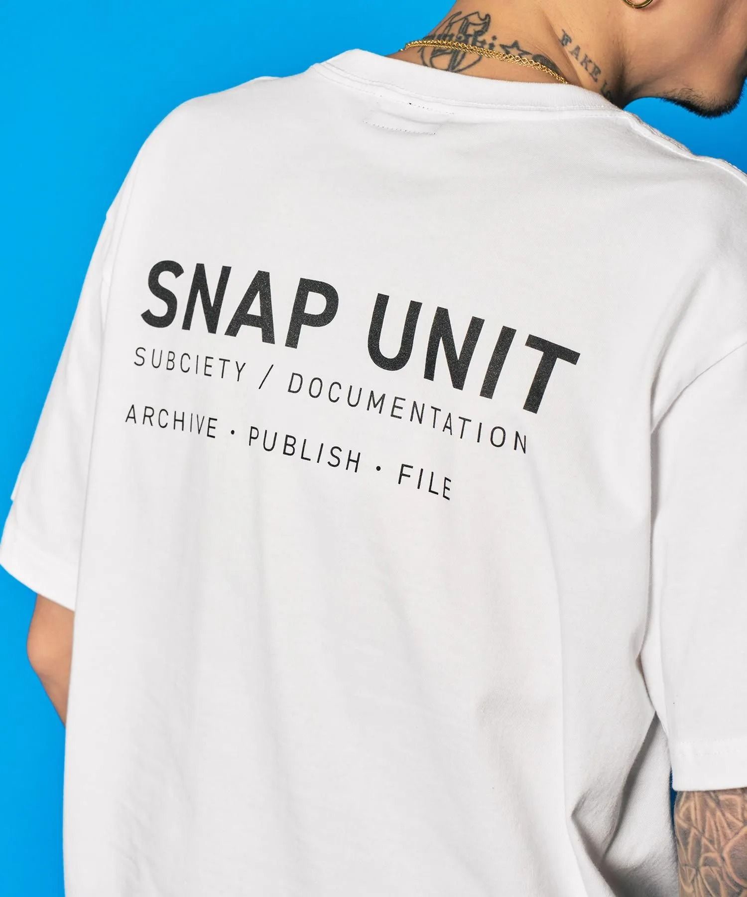 Snap unit tee