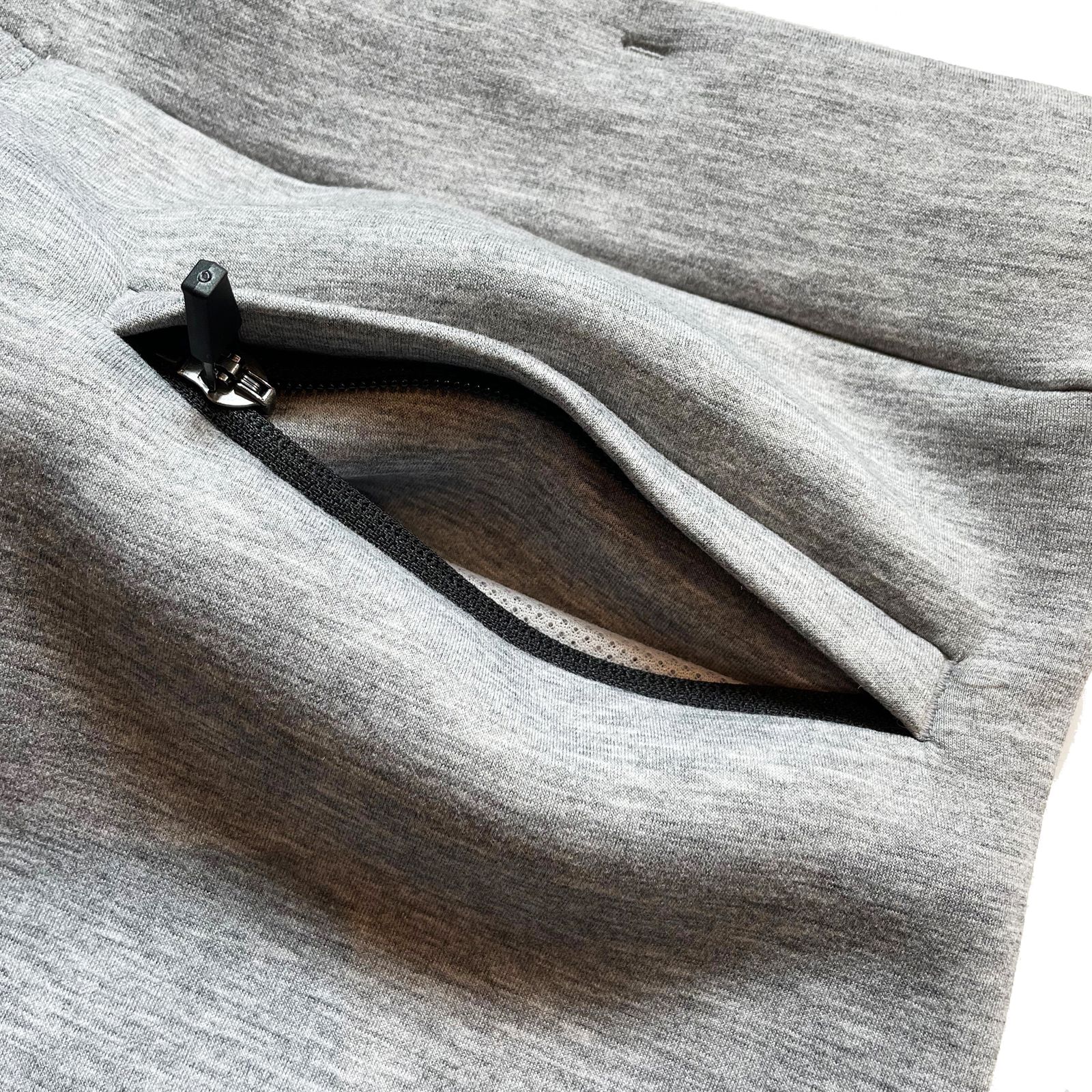 CURVY SWEAT-PANTS