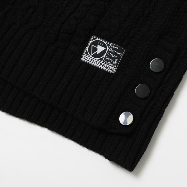 VEIN -Cable Knit Sweater-
