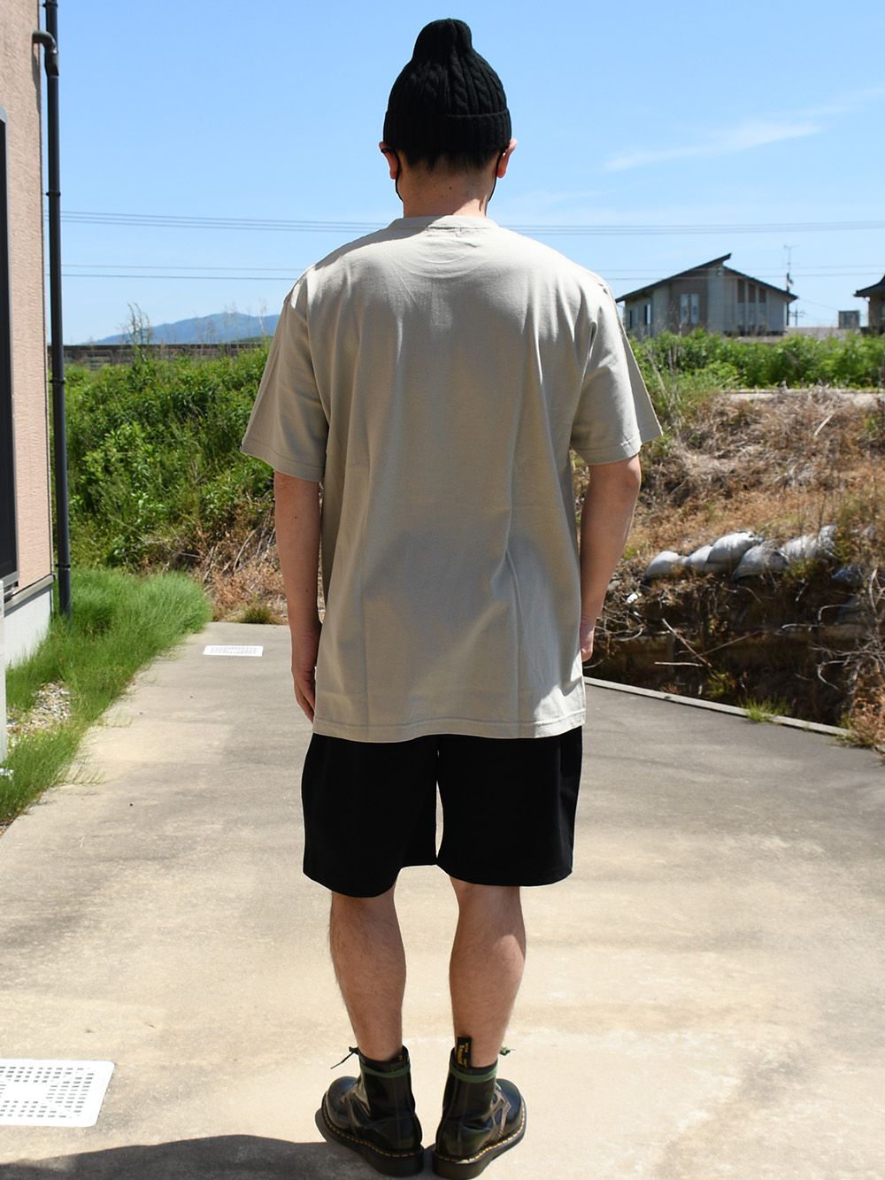 SLUM -SS TEE