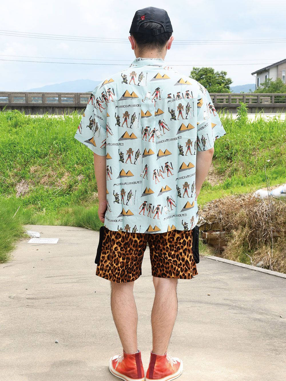 エジプトアロハシャツ