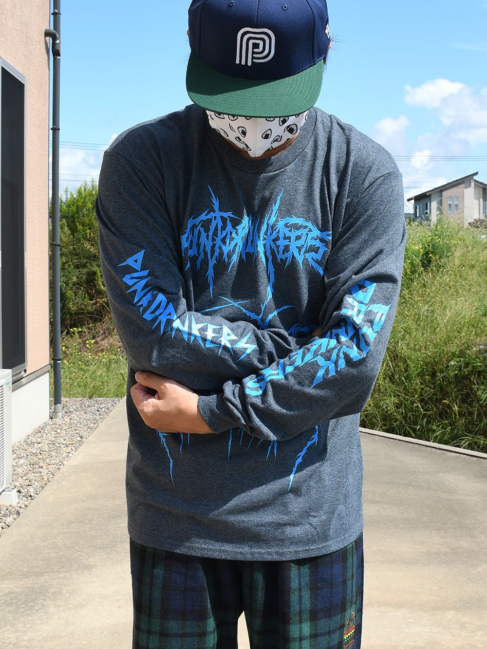 メタルロゴいっぱいロンTEE