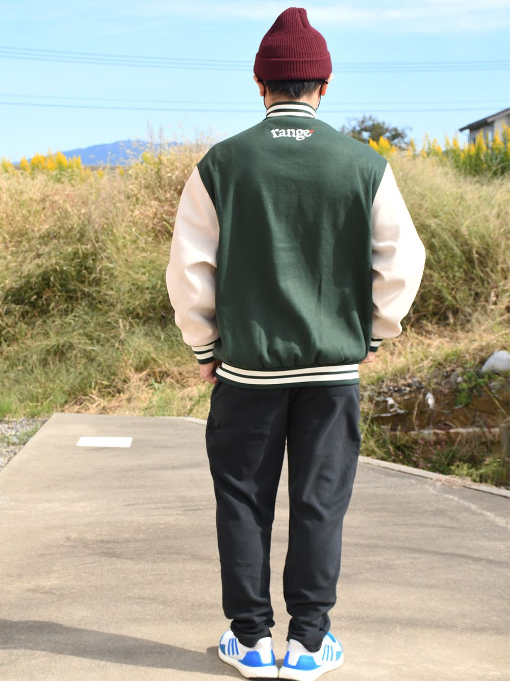 rg melton crew studium jkt