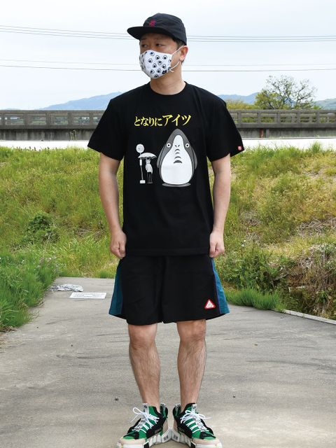 不思議な魅力が詰まった1枚に洗脳されます!