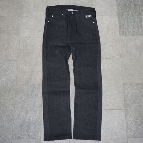 GENE [ RAW DENIM PANTS ]