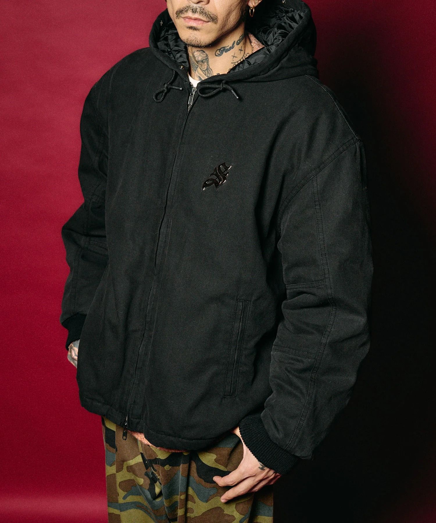 Metal logo padded jacket