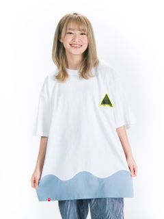 Gentle waves C/C Bigshilhouette T-shirt