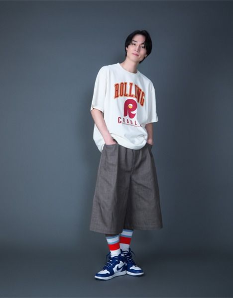 R UNIVERSITY-TEE