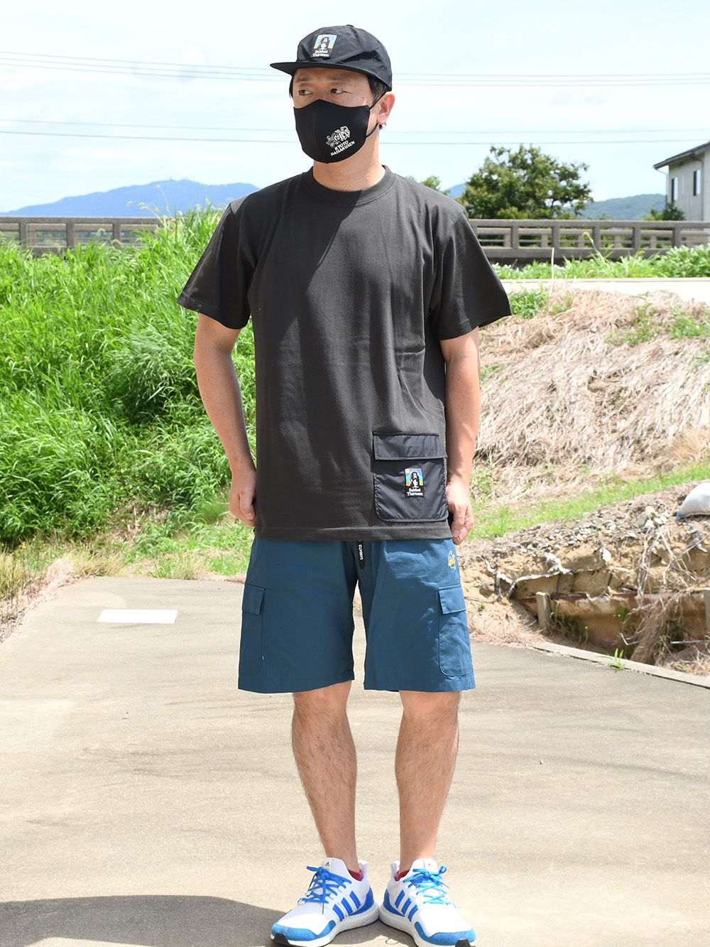 OUT GRAVE POCKET-T