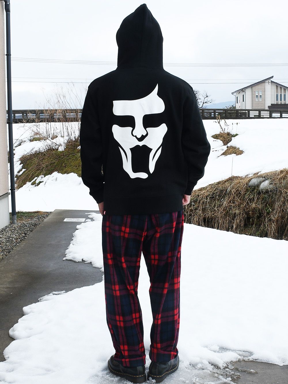 メタルアイツパーカ