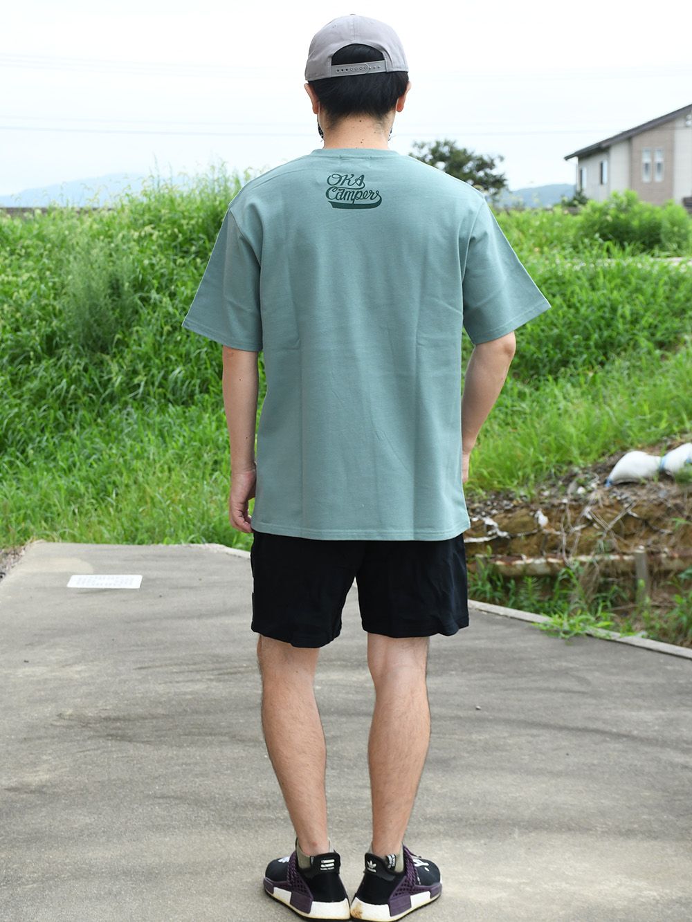 ［丘キャンパーズ］テント張ってTEE