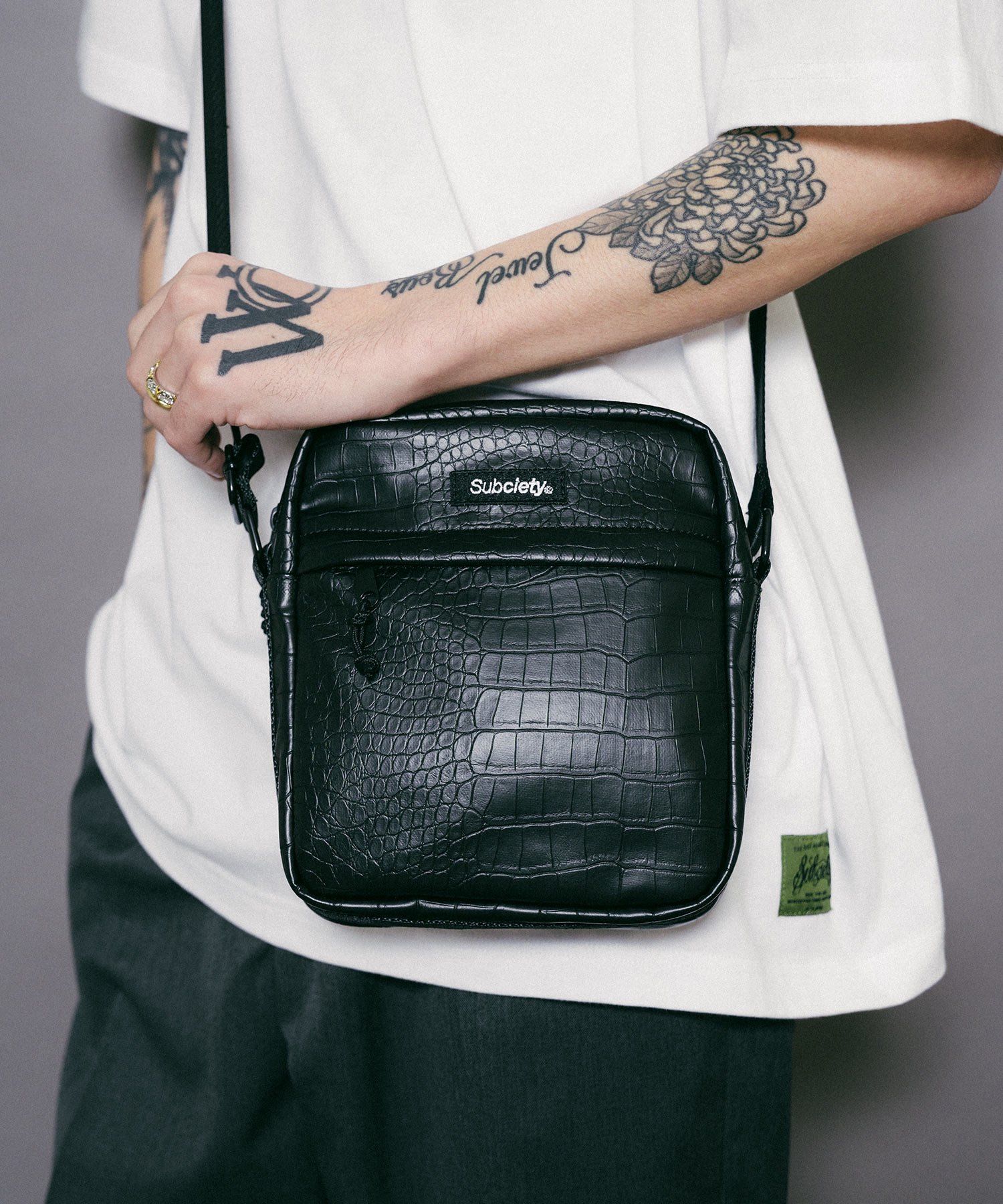 CROCODILE SHOULDER-BAG
