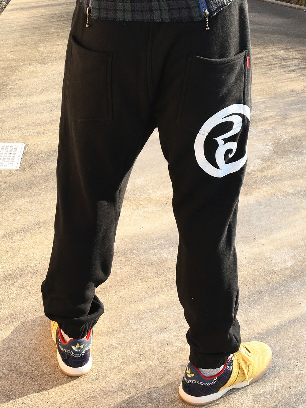 PATCHES SWEAT-PANTS