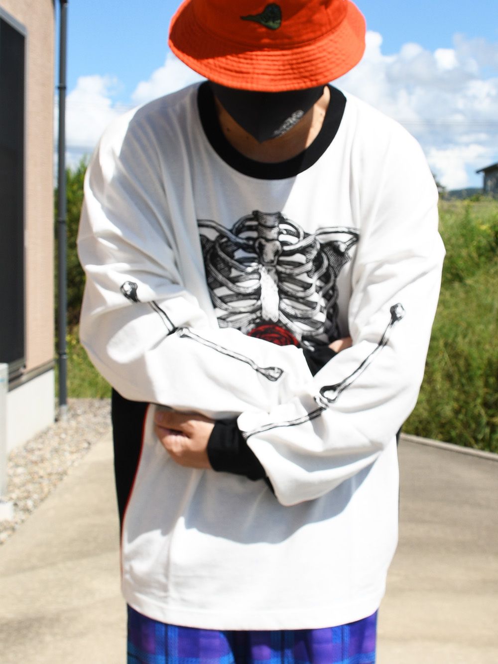 LOVE LONG-SLEEVE