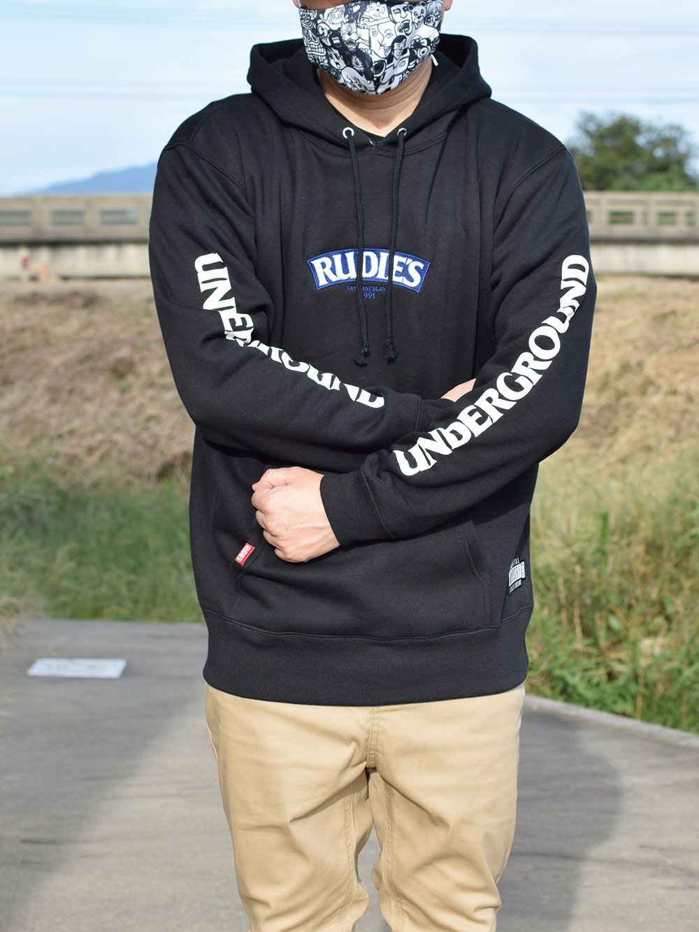 SLICK HOOD-SWEAT