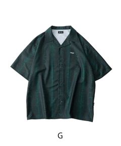 Essential open collar shirt