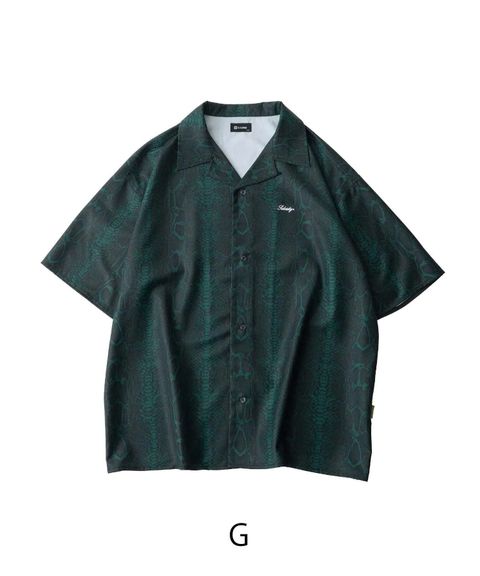 Essential open collar shirt