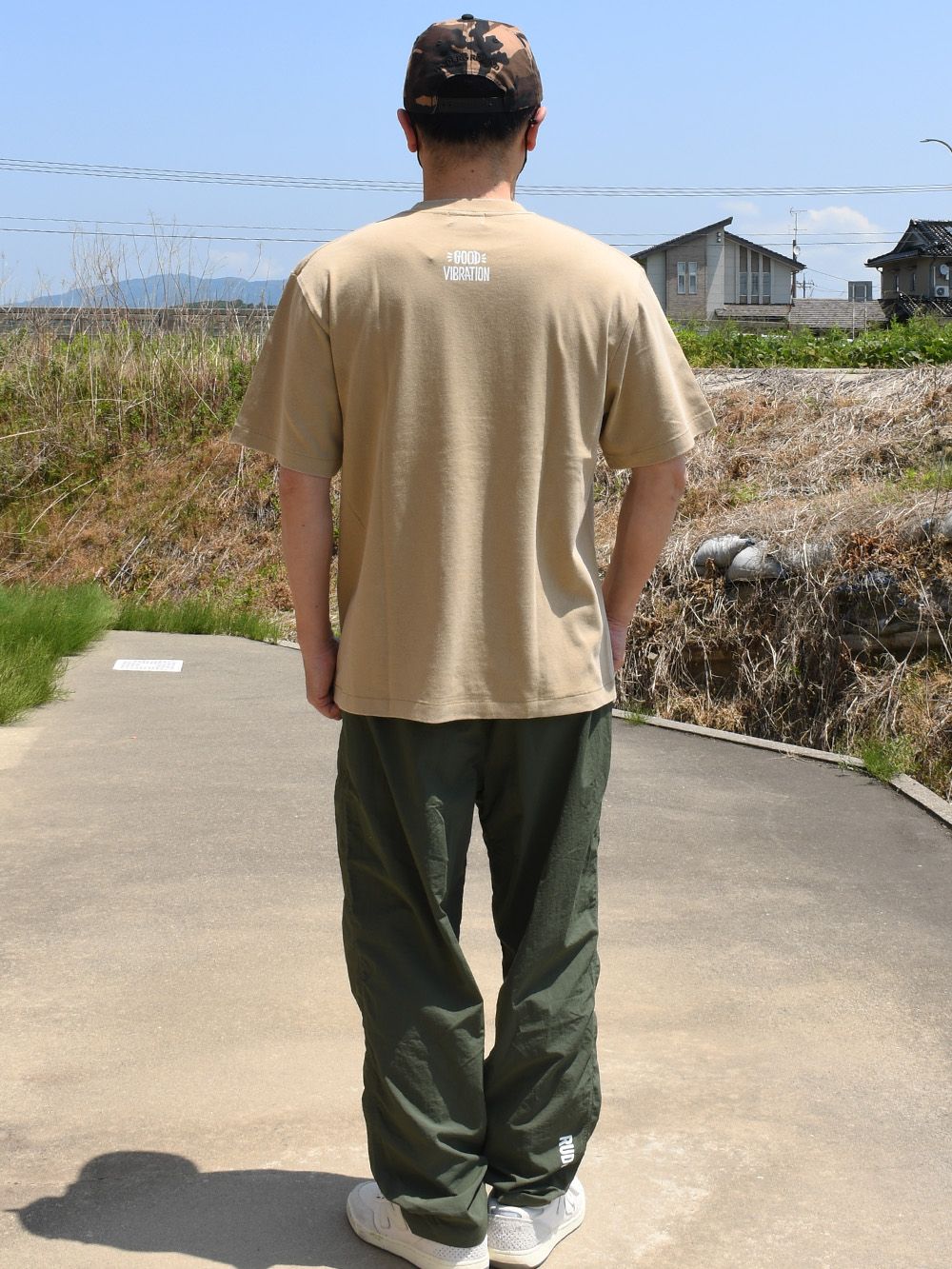 FADE BRINK PHAT-TEE