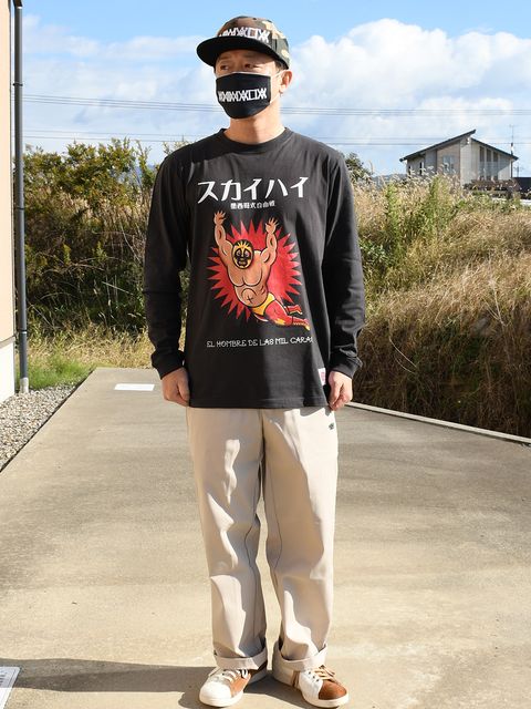 昭和のポスターのようなレトロなグラフィックがたまらん！