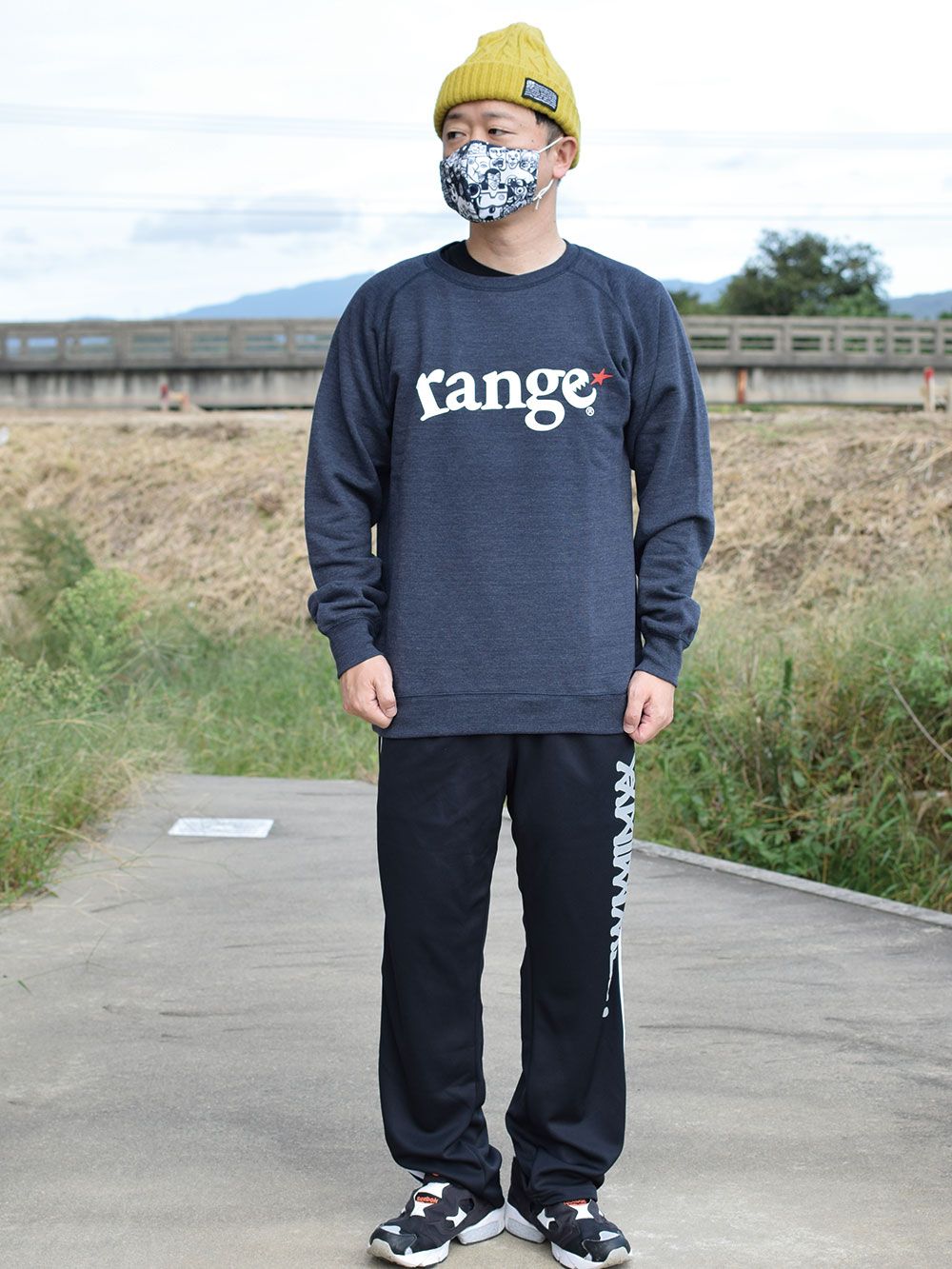 range logo raglan crew sweat 2