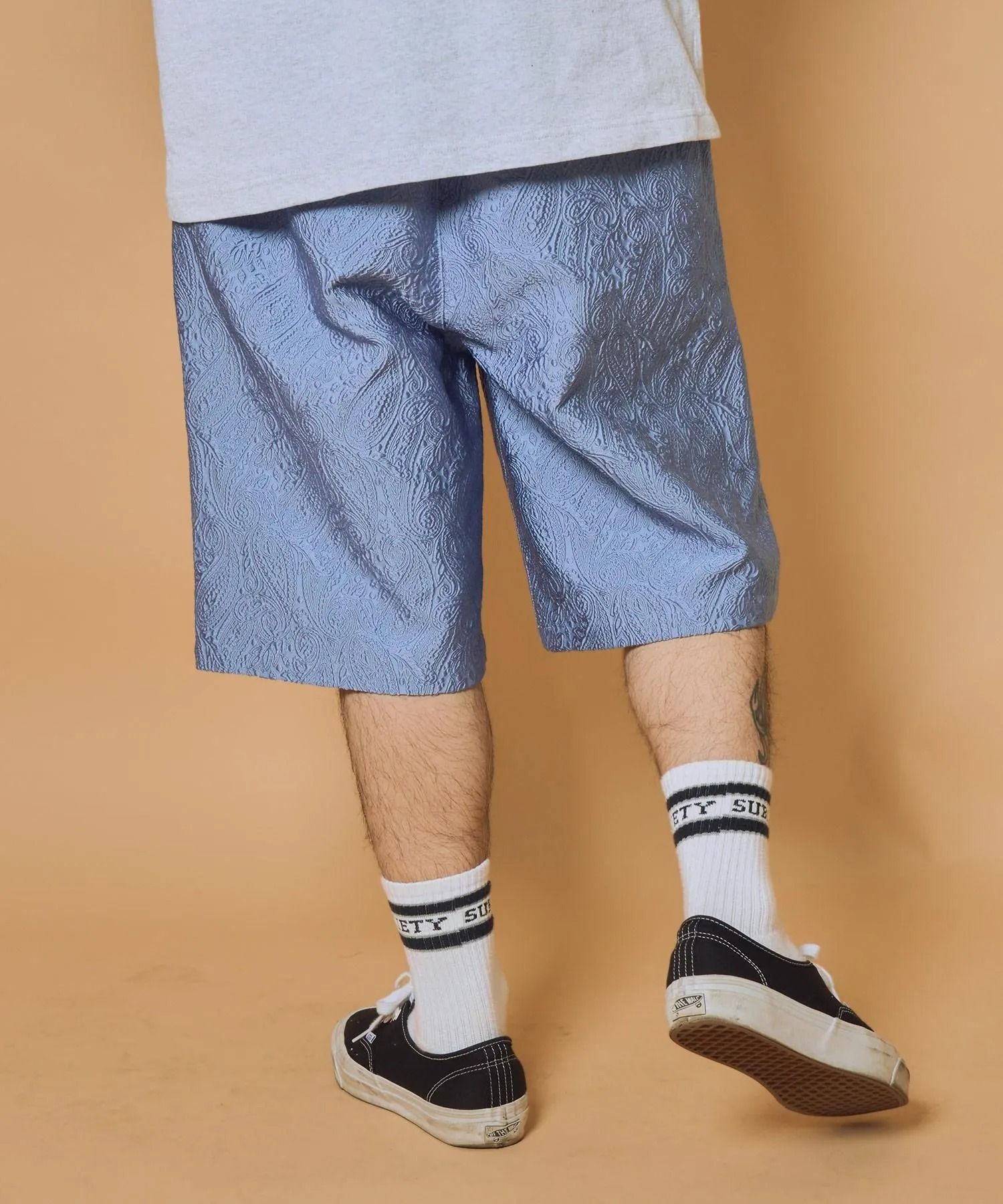 Jacquard paisley shorts