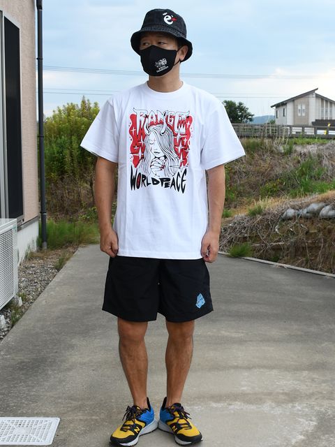 前はもちろん、後ろもカッコいい！