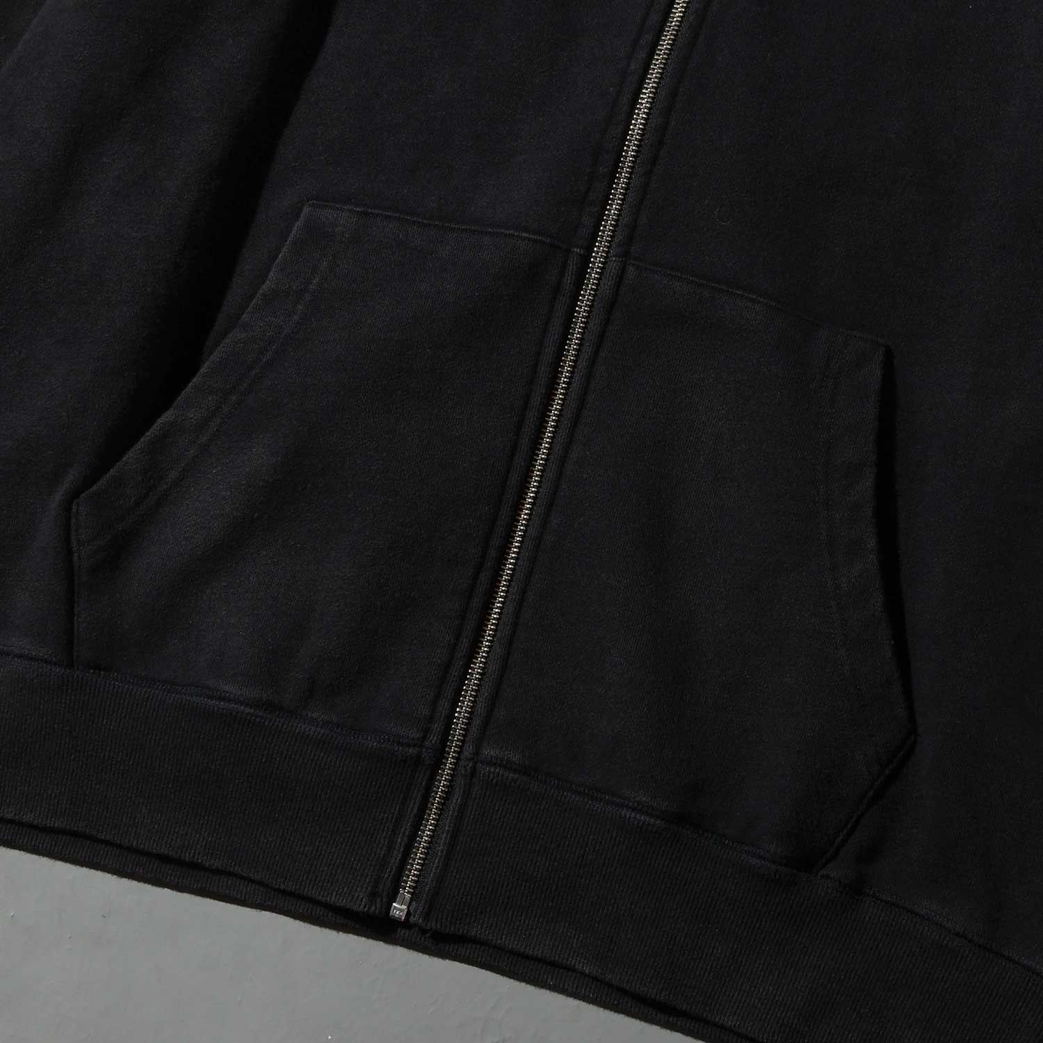 OVERPRINT Zip Hoodie