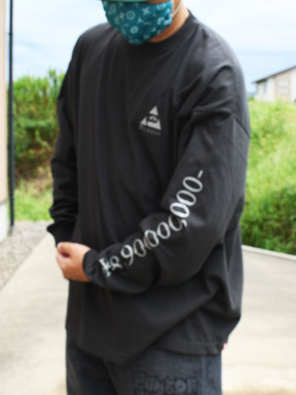 モナイツBIGロンTEE