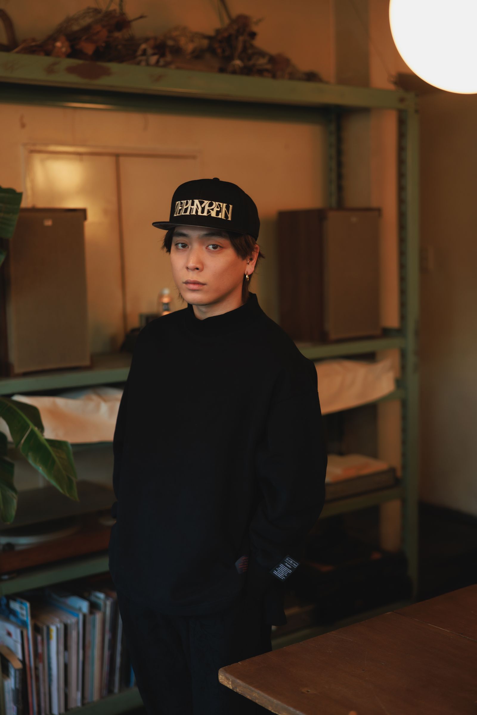 MOCK NECK LOOSE-SWEAT