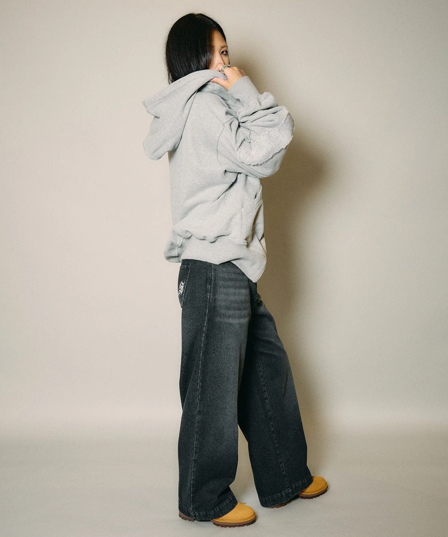 Essential denim pants