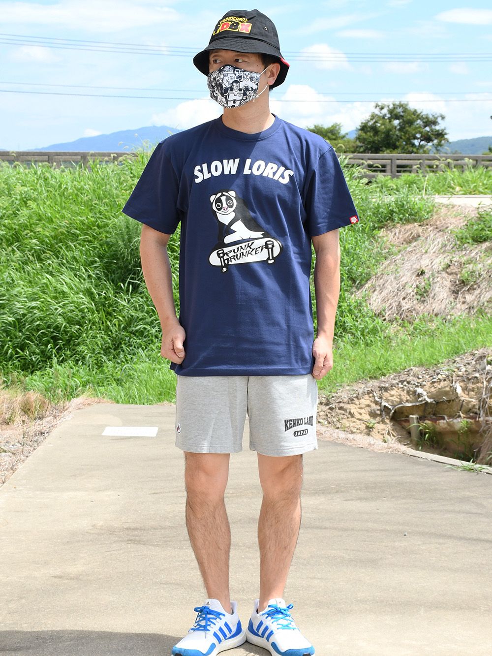 スローロリスケーターTEE