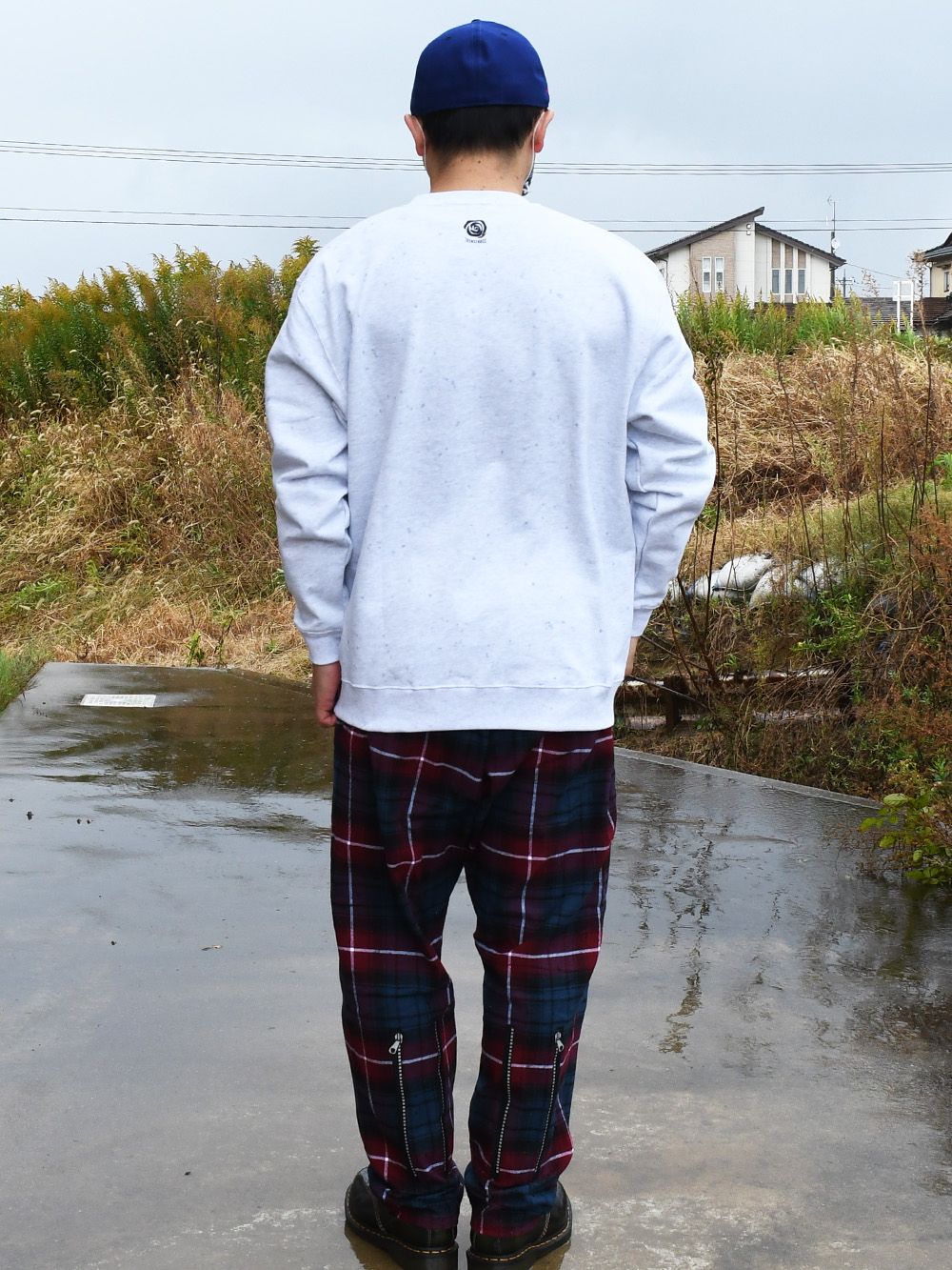 HERO OF MTR-SWEAT