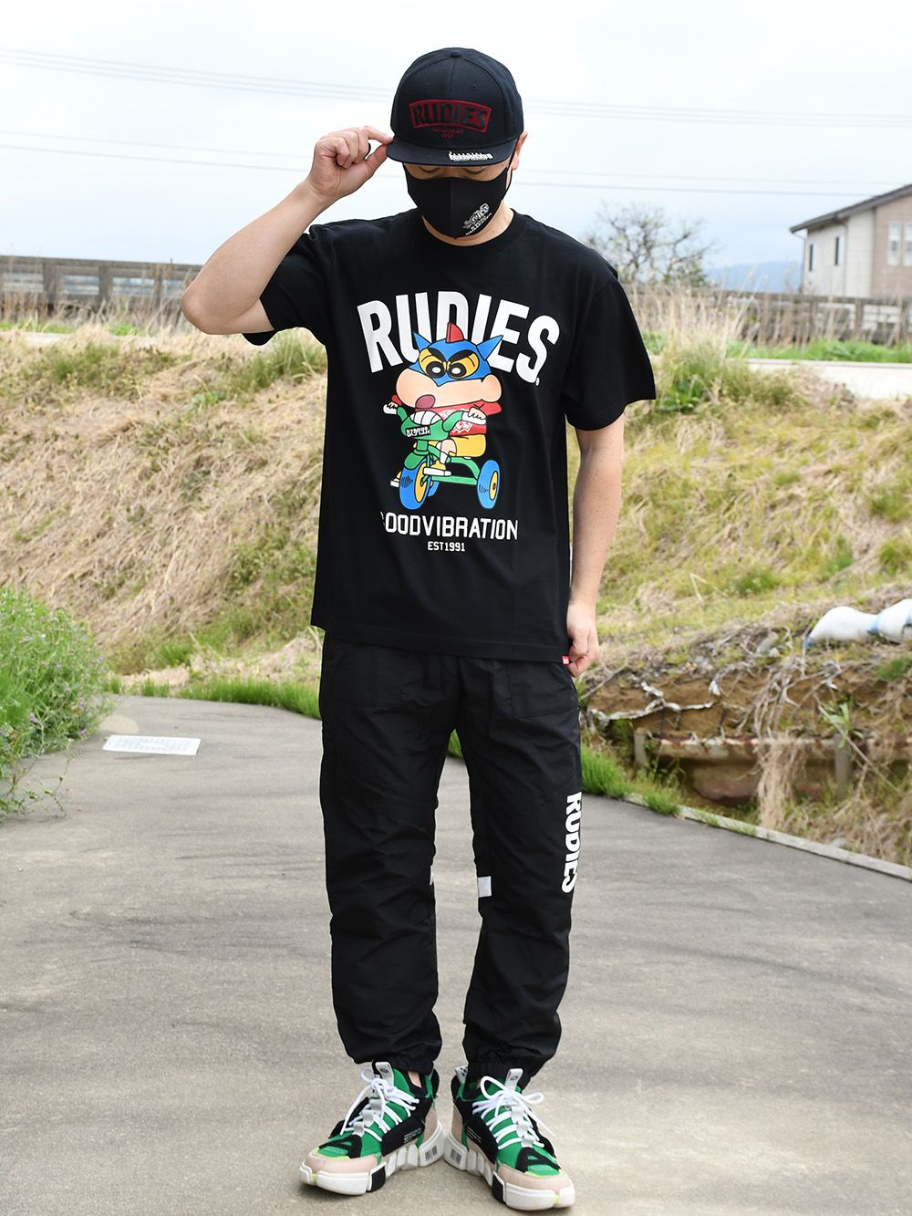 RUDIE'SxCRAYON SHINCHAN TRICYCLE TEE