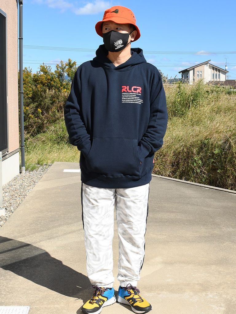 きっと死ぬまで宇宙に行くことはないだろうけど、宇宙レベルの洋服を着た我が人生に悔いはなし。