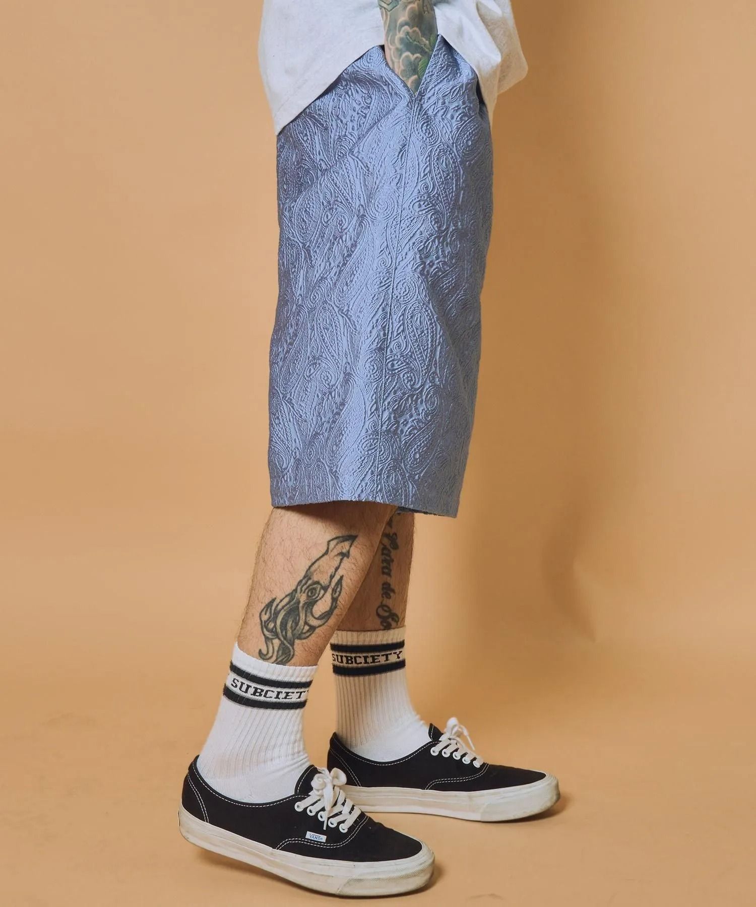 Jacquard paisley shorts
