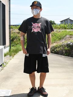 泣く子も黙るREAL PUNKS！
