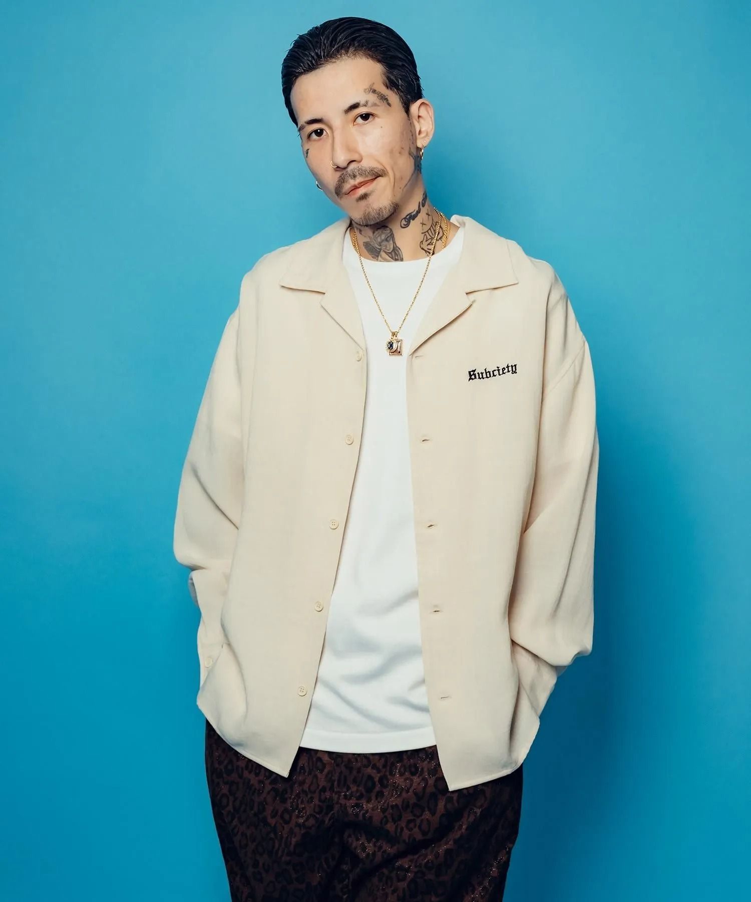 Embroidery Maria open collar shirt