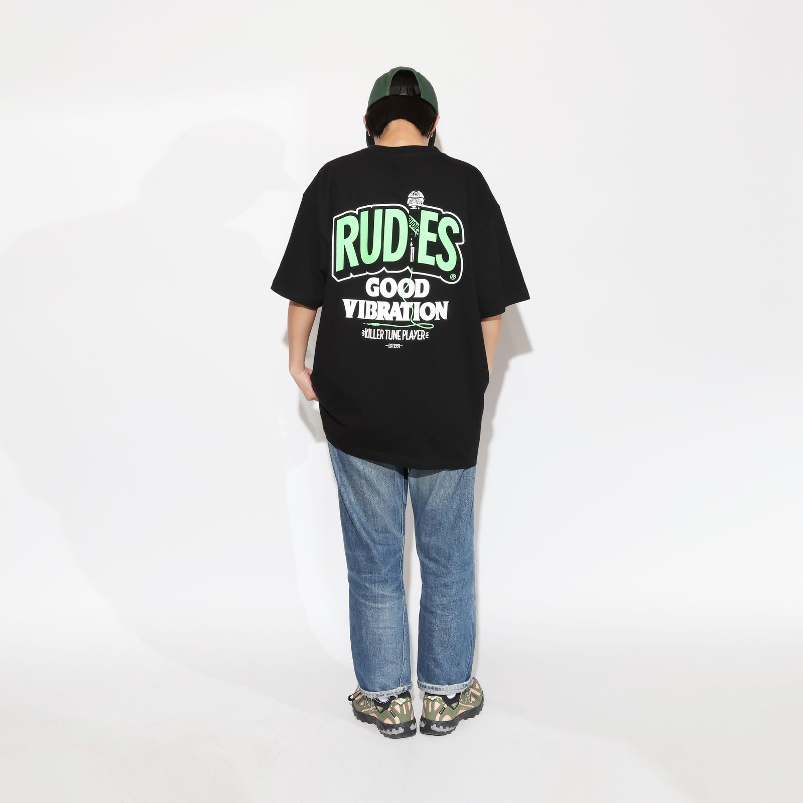 MICROPHONE-TEE