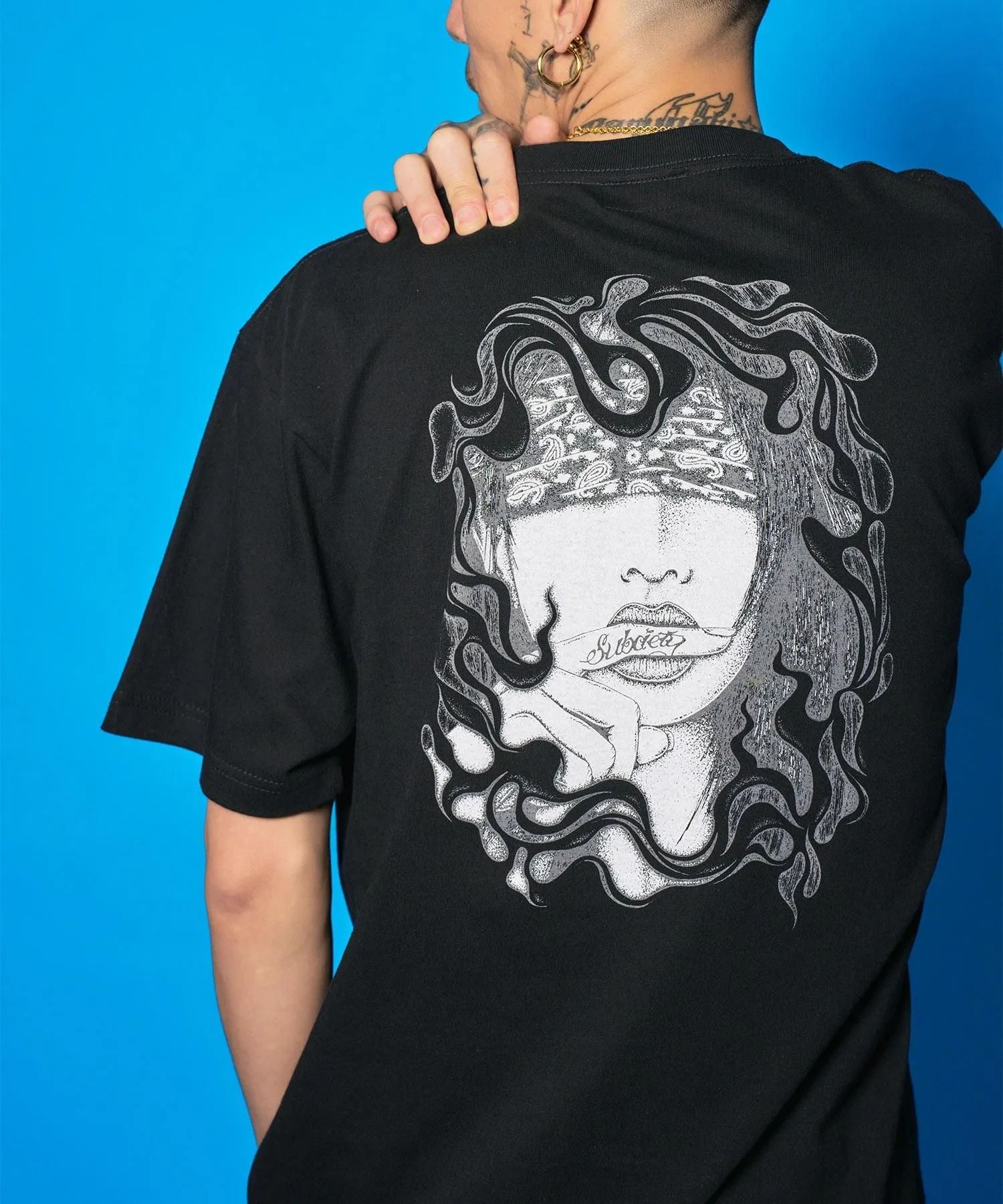 Temptation tee