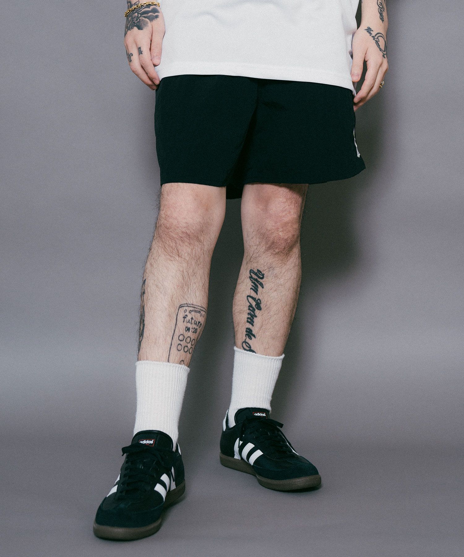 NYLON SHORTS-CROWD-