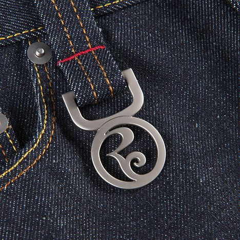 THUNDER GATE SKINNY-DENIM