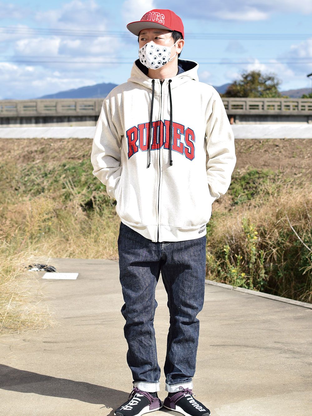 COLLEGE HIGHNECK ZIPHOOD-SWEAT