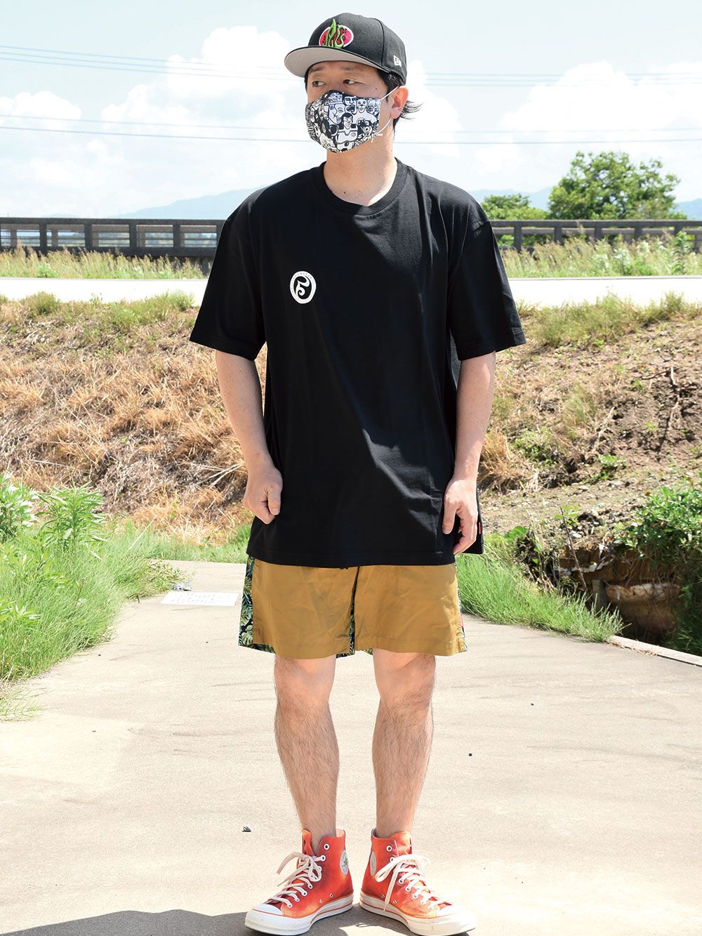 LOGO LOGO-TEE