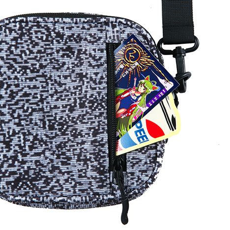 RC x KiU SQUARE POUCH