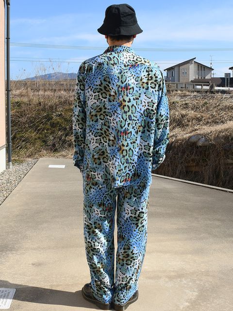 袖を通せば顔つきまで変わりそうな、何者かになれるセットアップ！