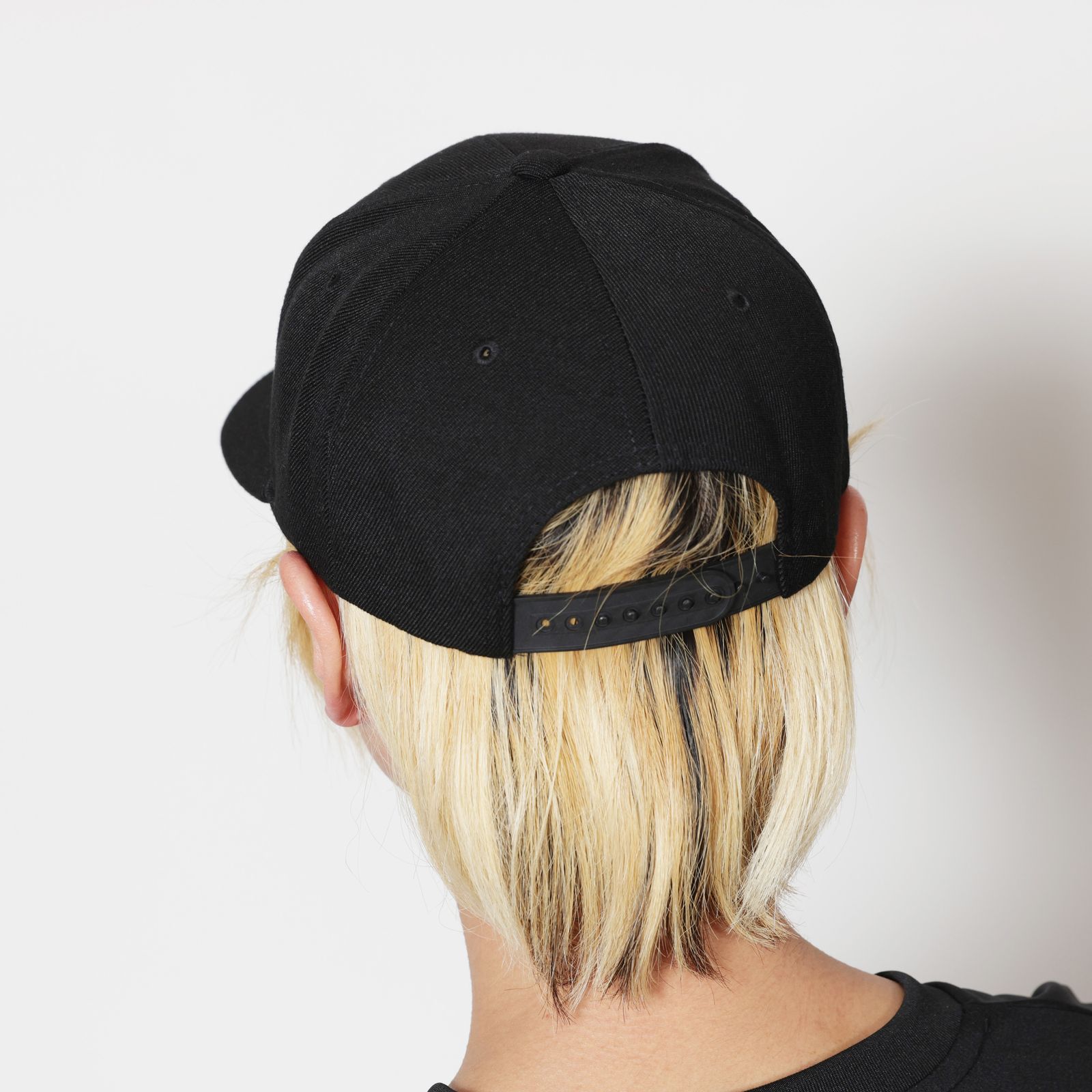 SLICK SNAPBACK-CAP