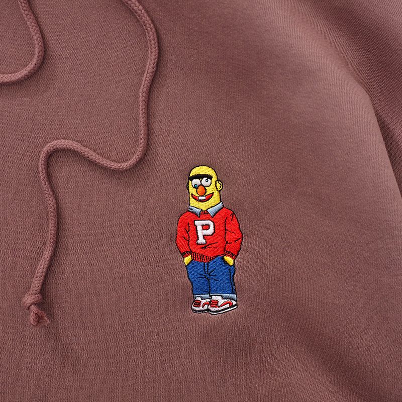 サム刺繍パーカ