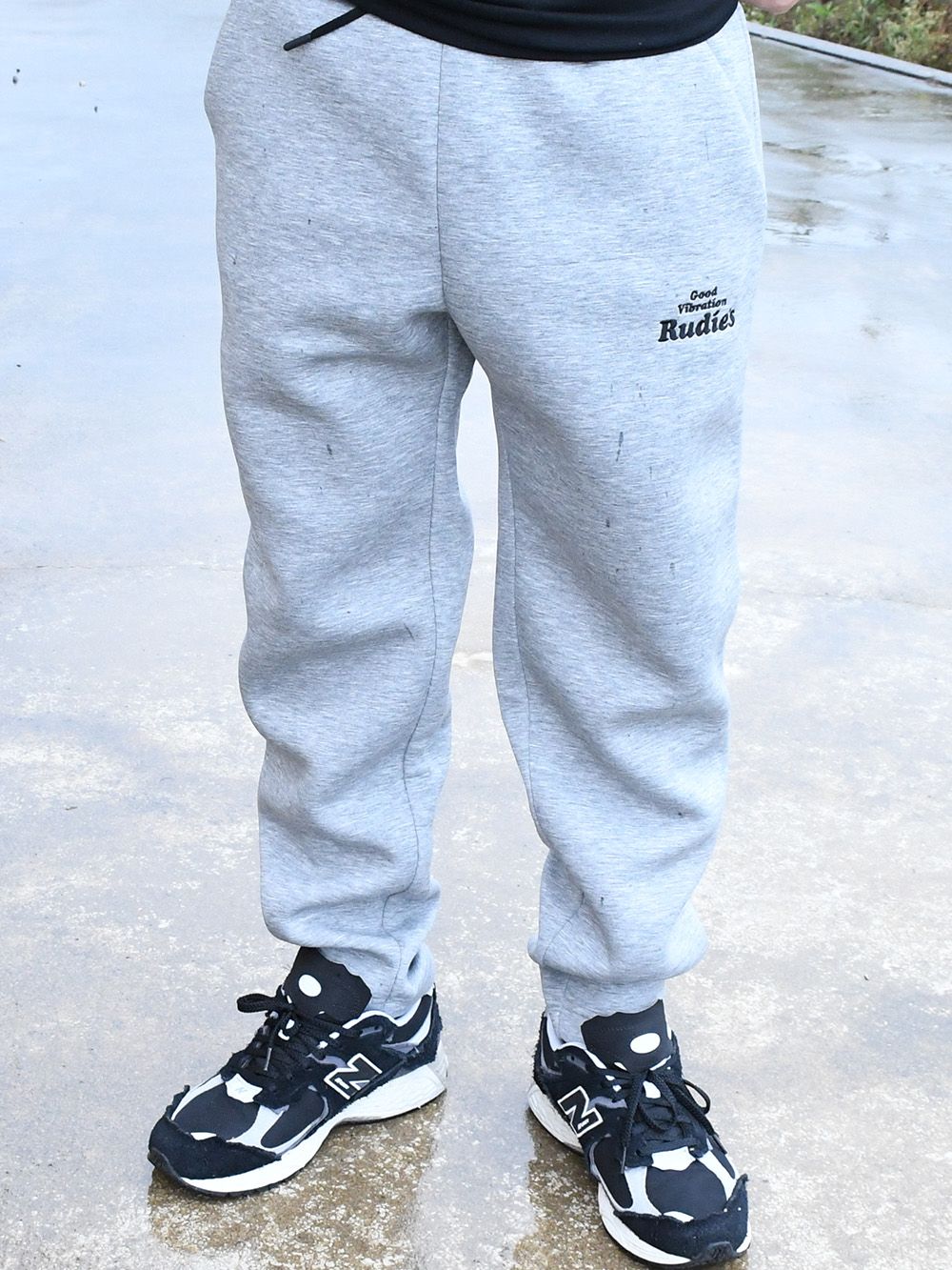 CURVY SWEAT-PANTS